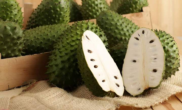 Bulk Guanabana Orders – Guaranteed Fresh and Flavorful